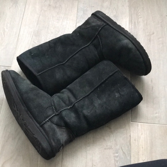 Tall black Ugg boots 100% authentic - Picture 3 of 7